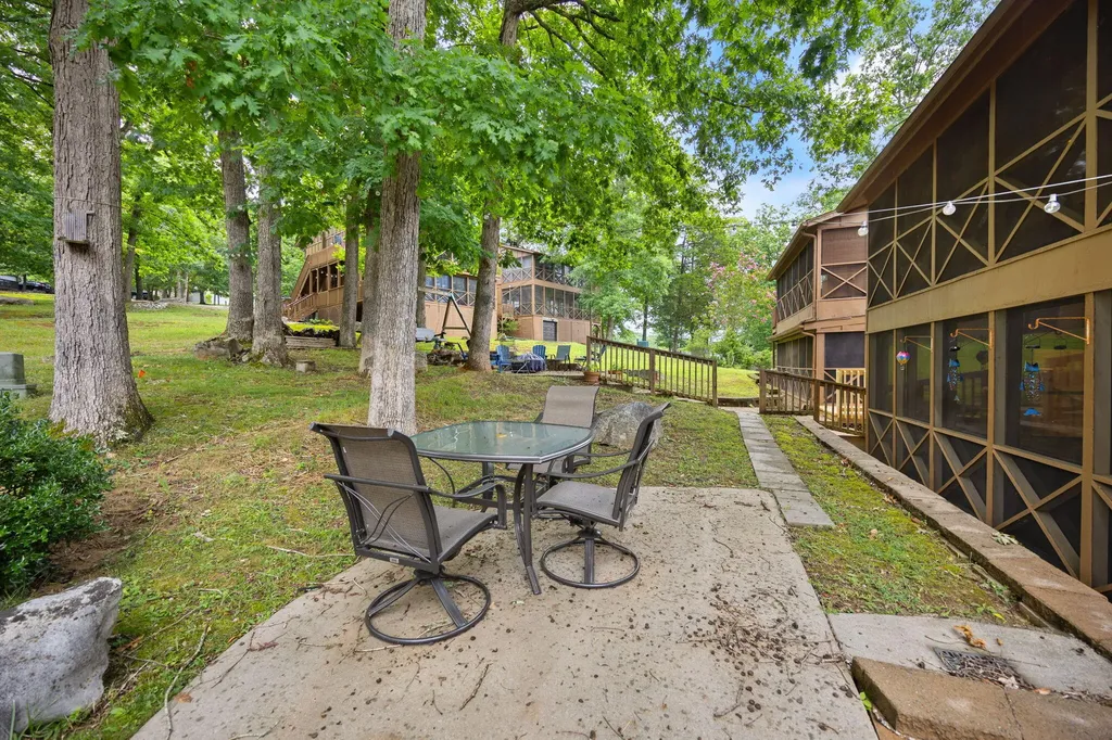 42-2 Woodson Bend Resort Bronston KY 42518