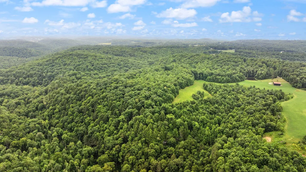 0000 0000 Mathis Road Mckee KY 40447