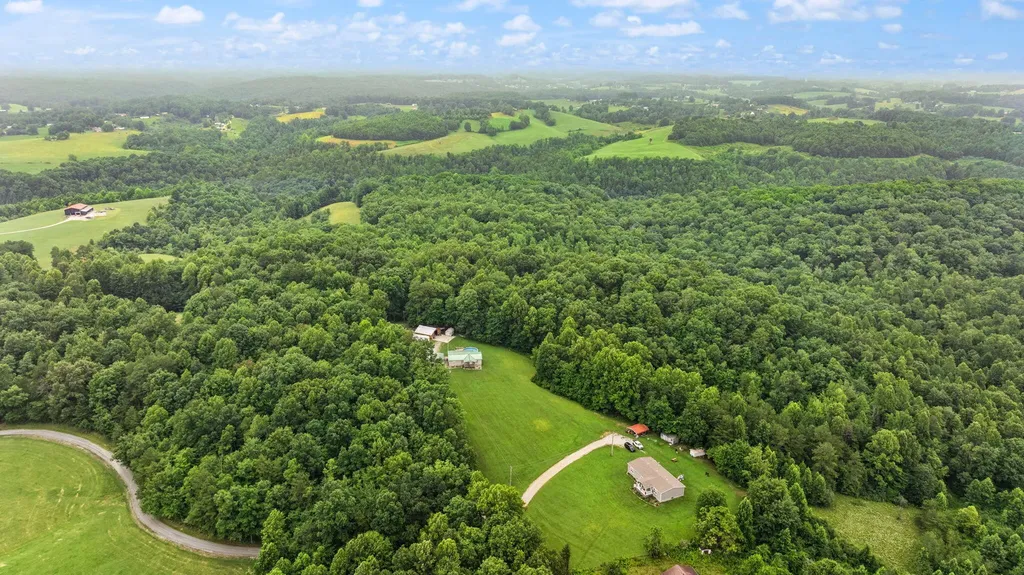 0000 0000 Mathis Road Mckee KY 40447