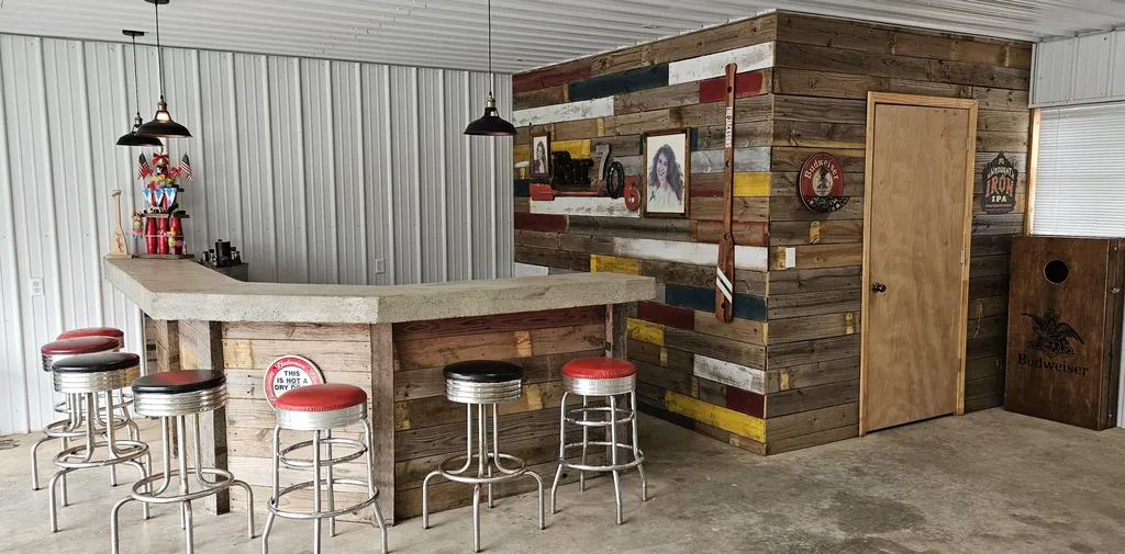 706 Justin Lane Gilbertsville KY 42044