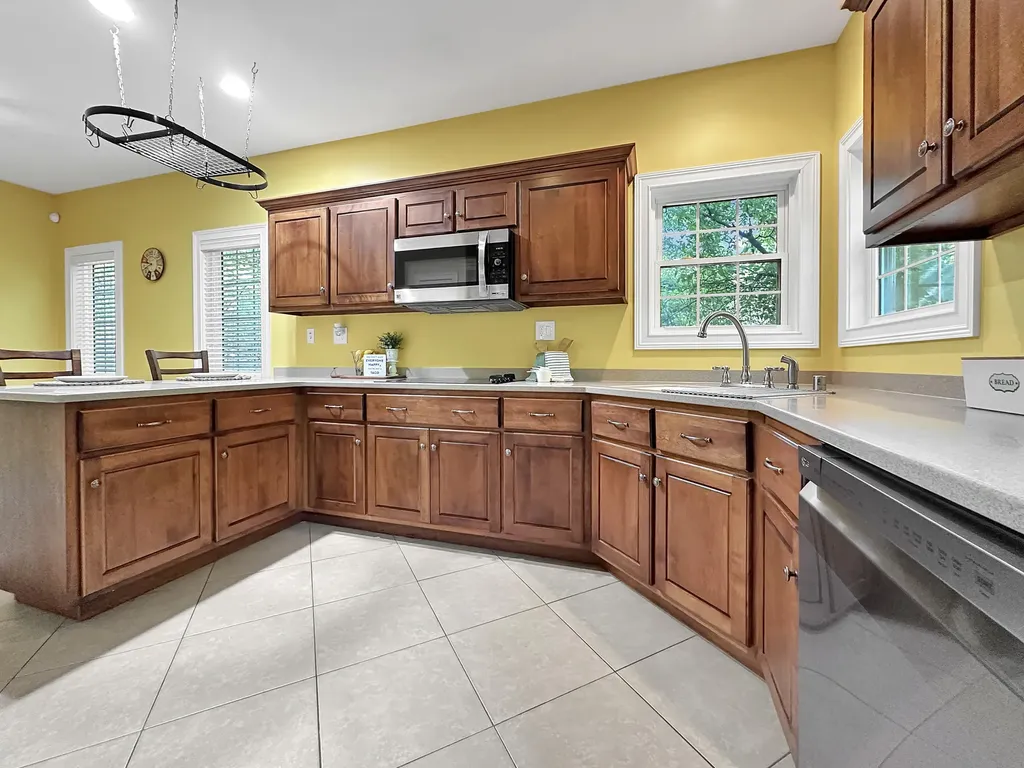 300 N 8th Street Murray KY 42071