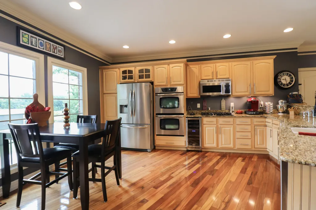 161 Lakeside Drive Paducah KY 42003