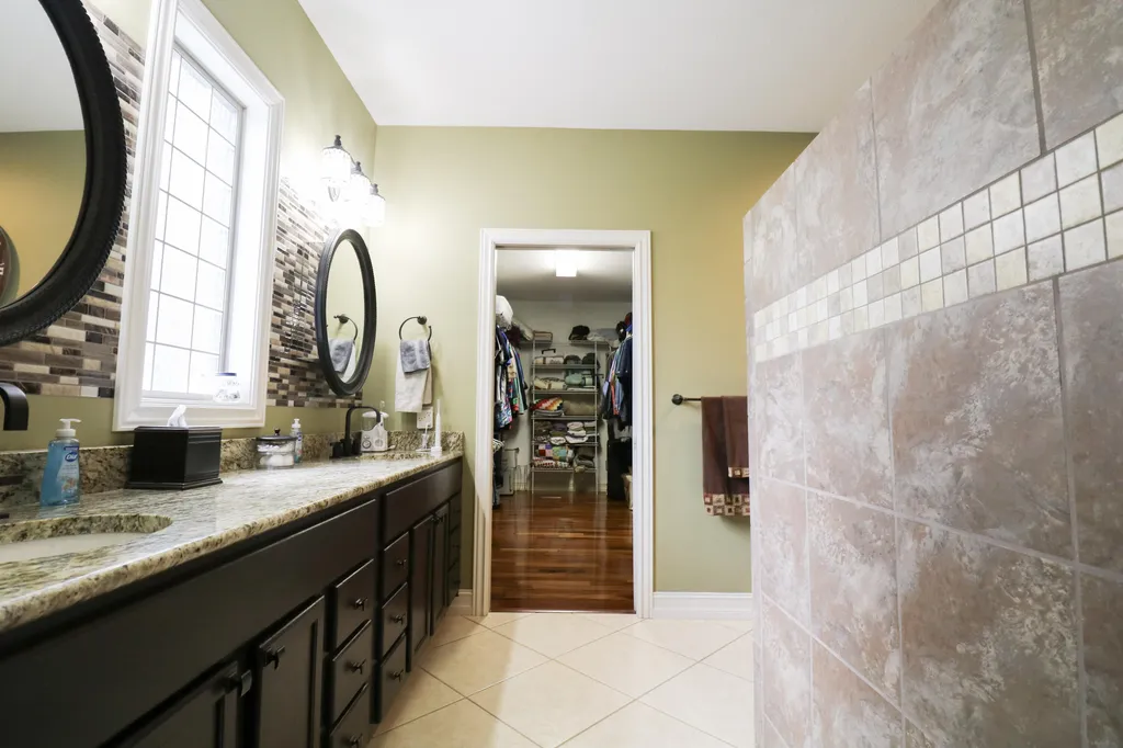 161 Lakeside Drive Paducah KY 42003