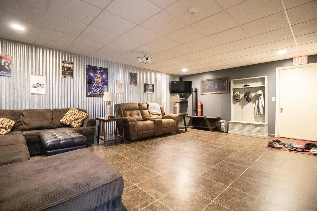 161 Lakeside Drive Paducah KY 42003