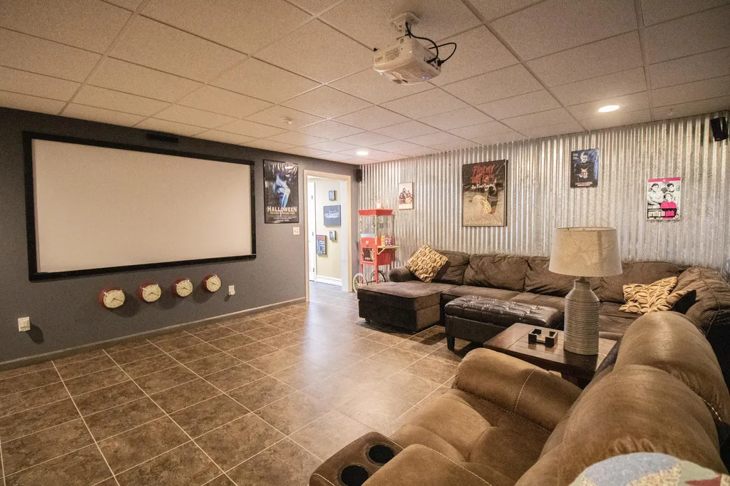 161 Lakeside Drive Paducah KY 42003