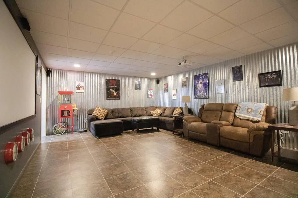 161 Lakeside Drive Paducah KY 42003