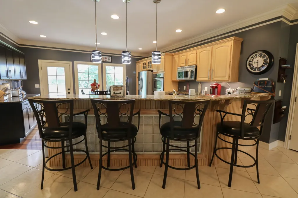 161 Lakeside Drive Paducah KY 42003