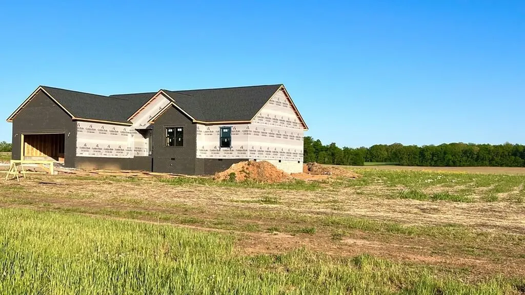 4000 4000 Davis Mill Road Trenton KY 42286