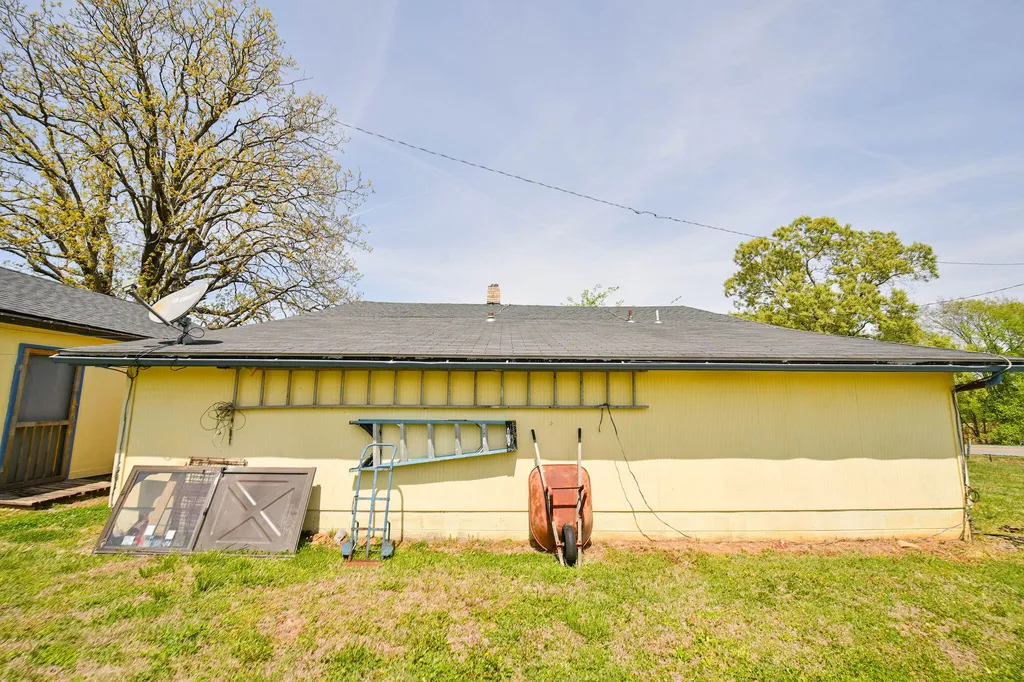 1119 Rowlett Trail Murray KY 42071