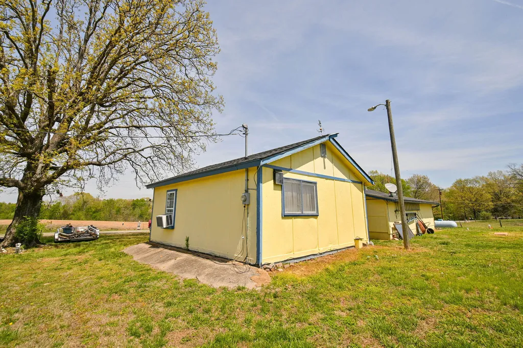 1119 Rowlett Trail Murray KY 42071