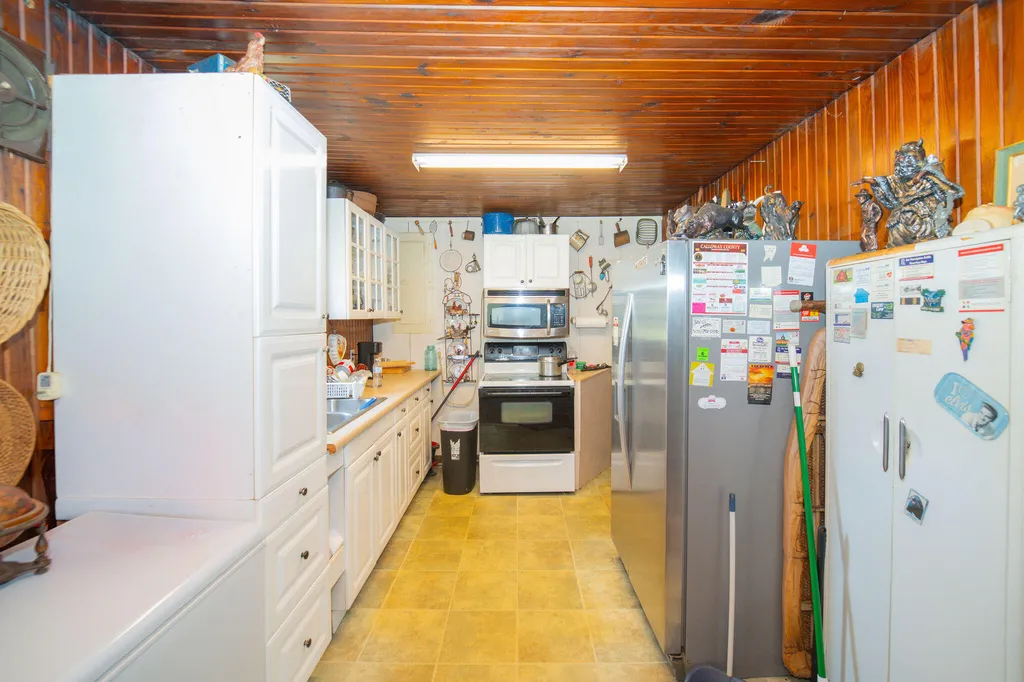 1119 Rowlett Trail Murray KY 42071