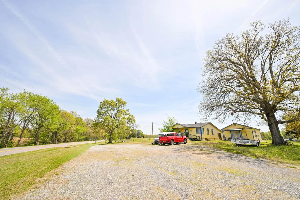 1119 Rowlett Trail Murray KY 42071