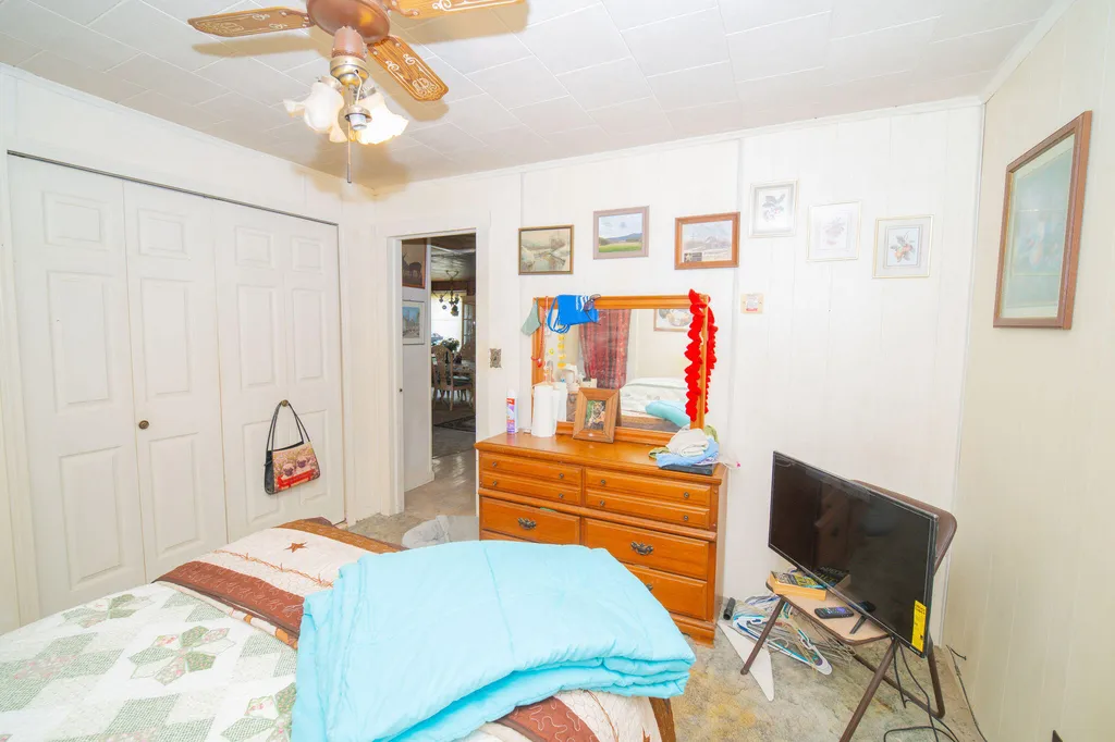1119 Rowlett Trail Murray KY 42071
