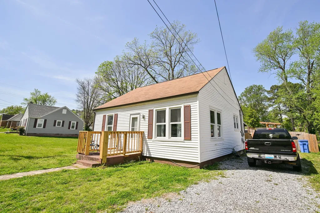 402 W Highland Drive Fulton KY 42041