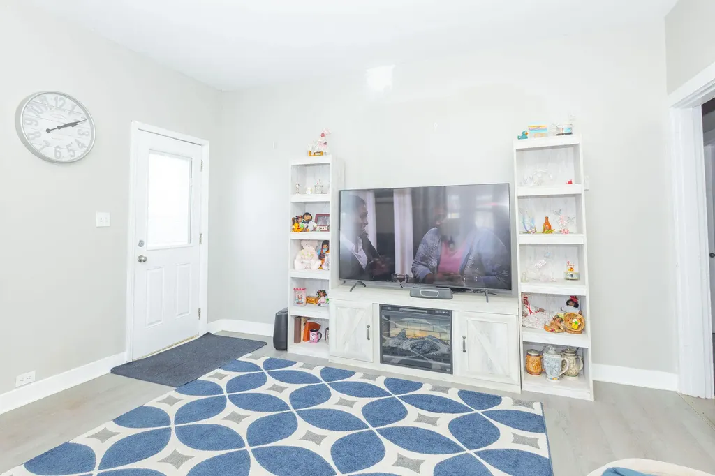 402 W Highland Drive Fulton KY 42041