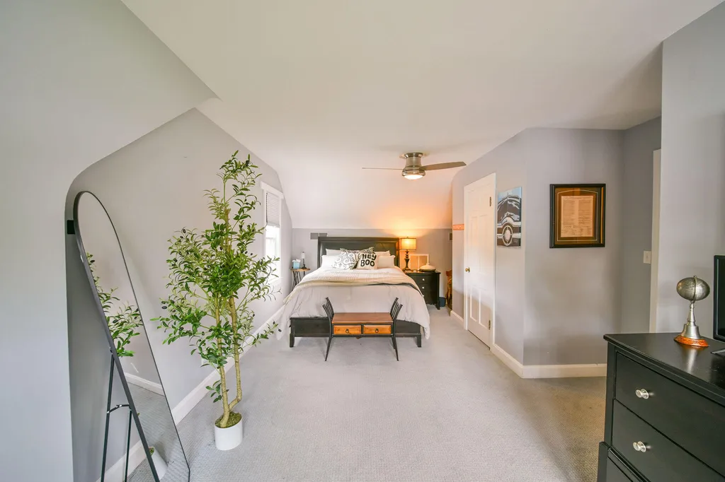 718 Backusburg Road Mayfield KY 42066