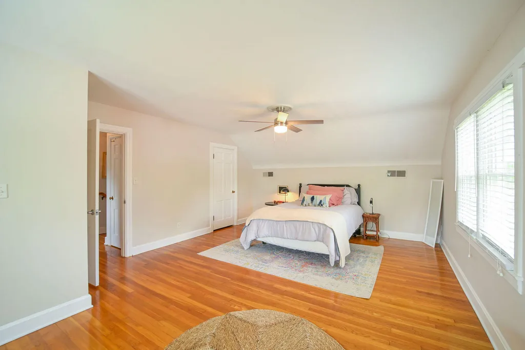 718 Backusburg Road Mayfield KY 42066