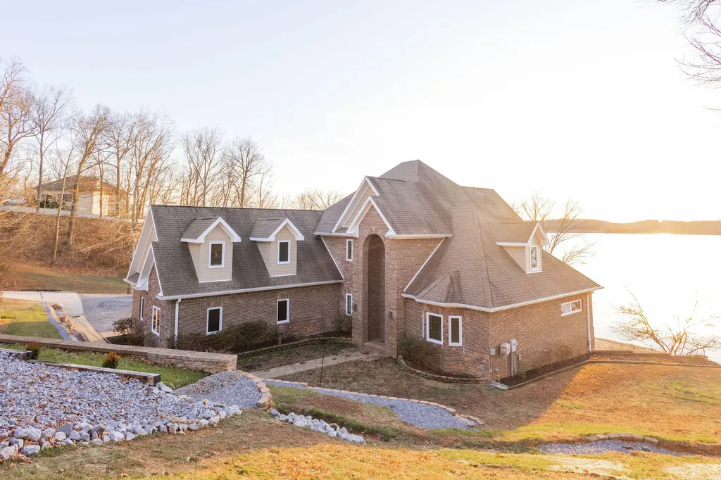 91 Channel Ridge Road Cadiz KY 42211