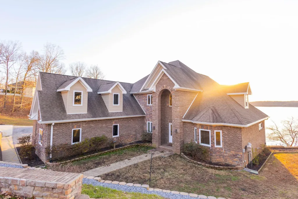 91 Channel Ridge Road Cadiz KY 42211