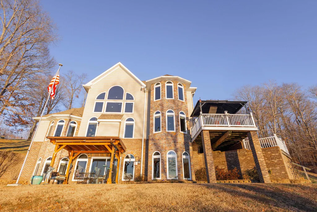 91 Channel Ridge Road Cadiz KY 42211