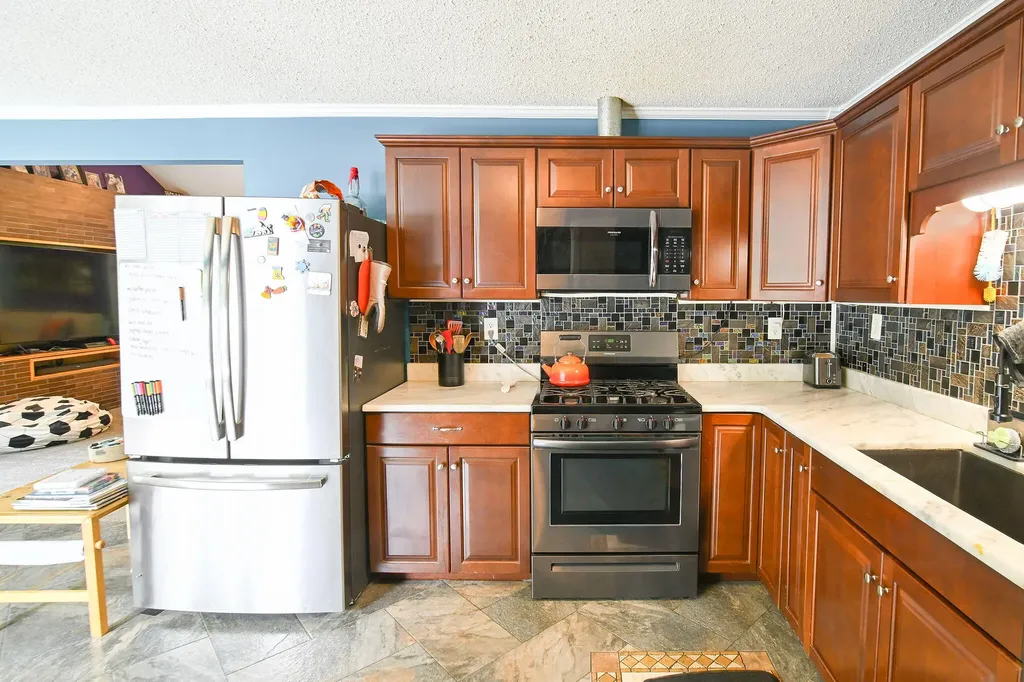2050 Clark Line Road Paducah KY 42003