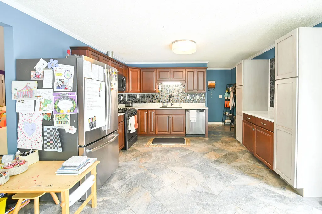 2050 Clark Line Road Paducah KY 42003
