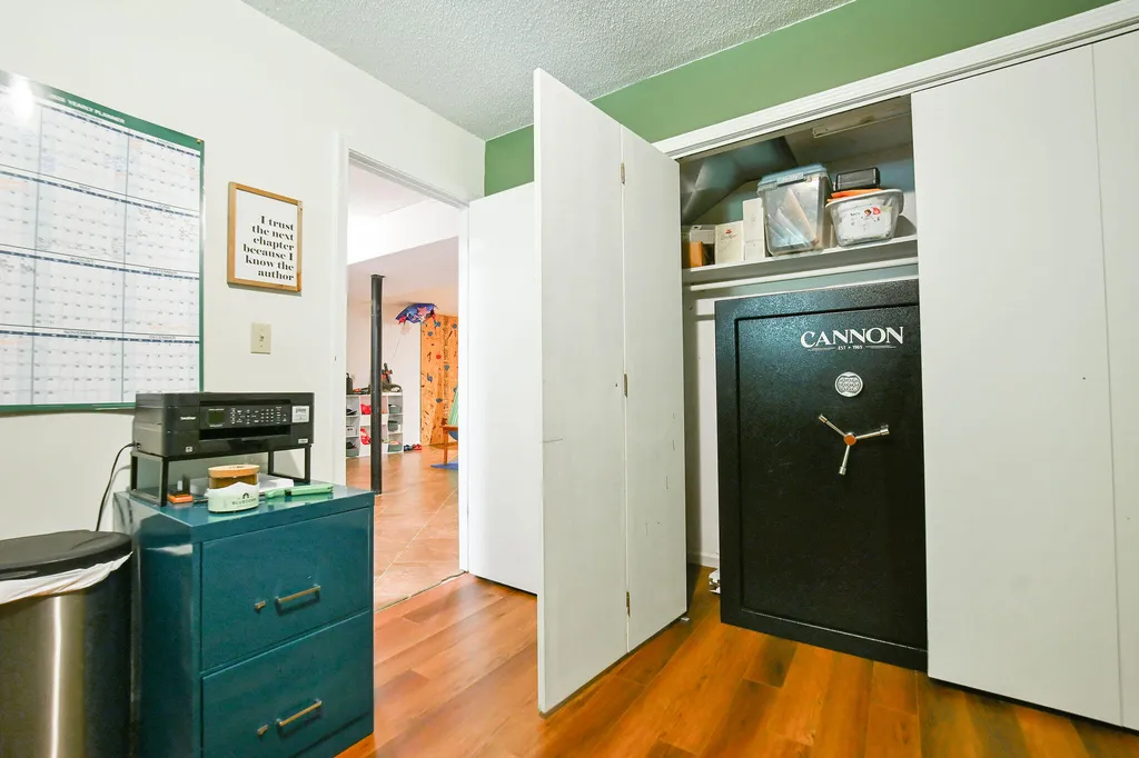 2050 Clark Line Road Paducah KY 42003