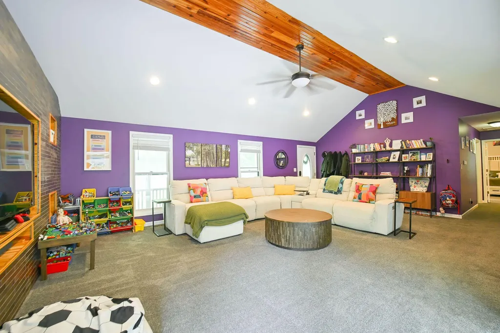 2050 Clark Line Road Paducah KY 42003