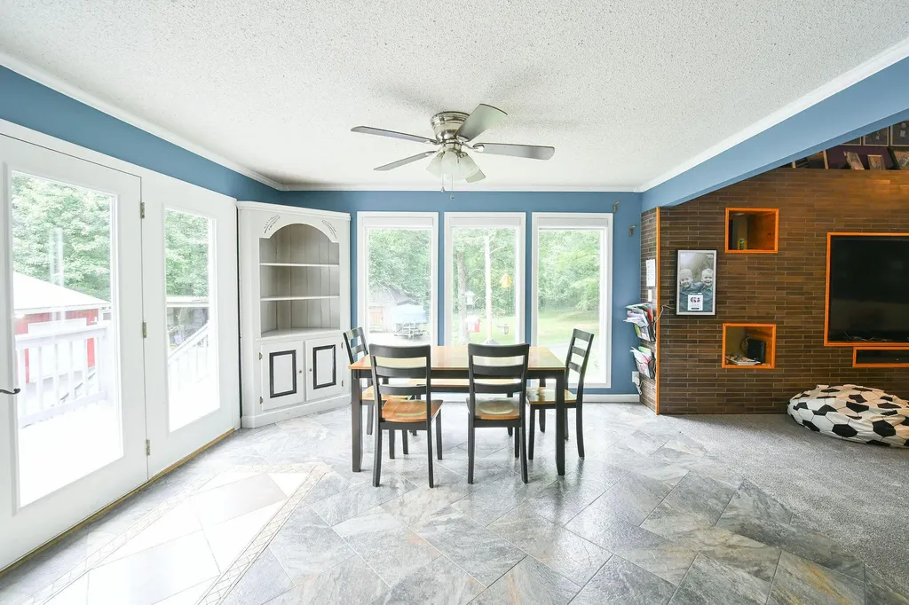 2050 Clark Line Road Paducah KY 42003