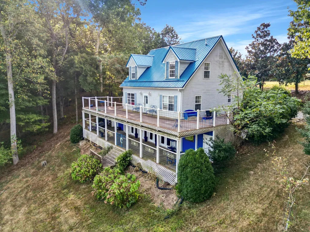 208 Goose Creek Drive Cadiz KY 42211