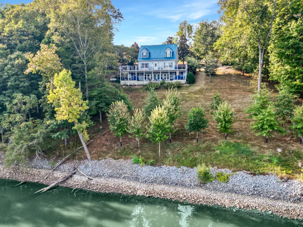 208 Goose Creek Drive Cadiz KY 42211