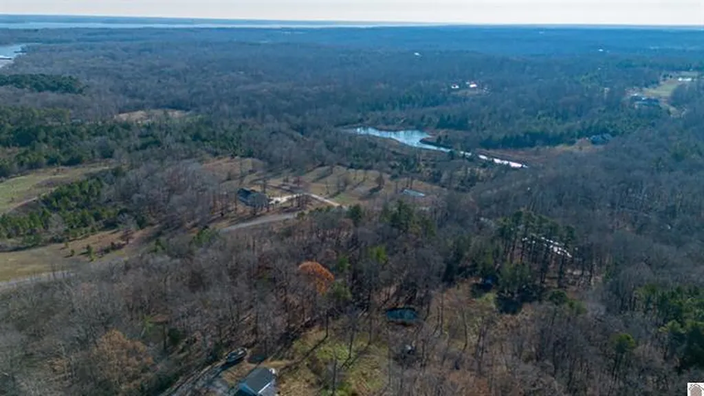 Lot #3 #4 #5 & 37.66 Acre Bear Run Trail Benton KY 42025