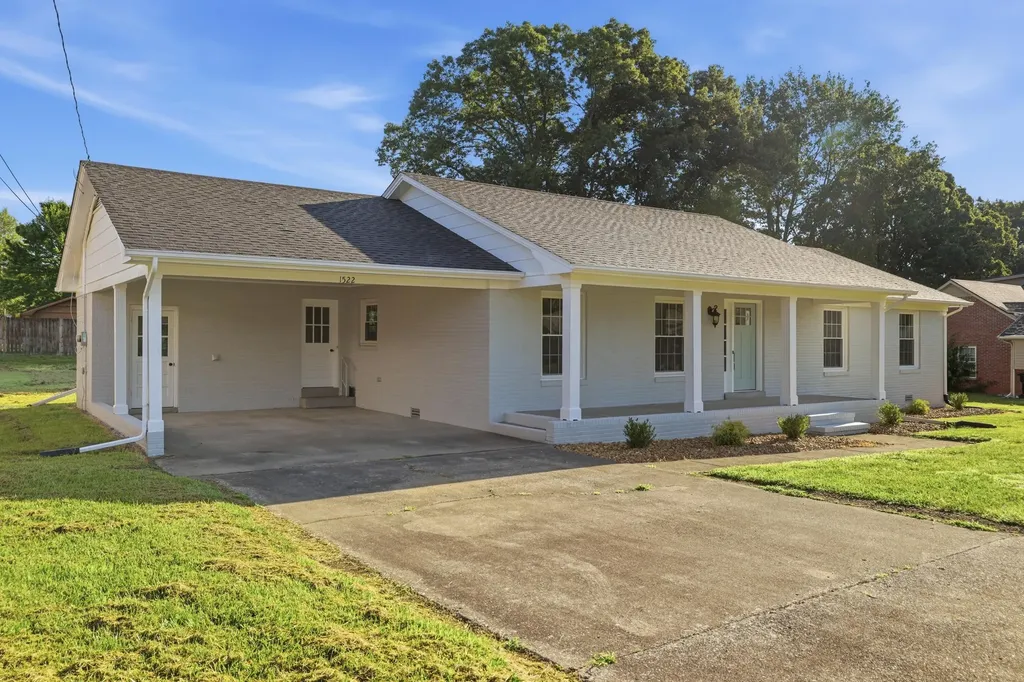 1522 Kirkwood Drive Murray KY 42071