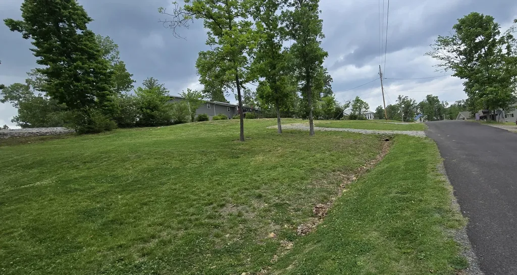53 Knox Drive Gilbertsville KY 42044