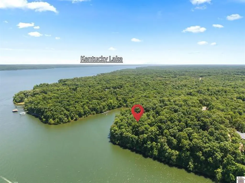 Lot 24 Pier Lane Murray KY 42071
