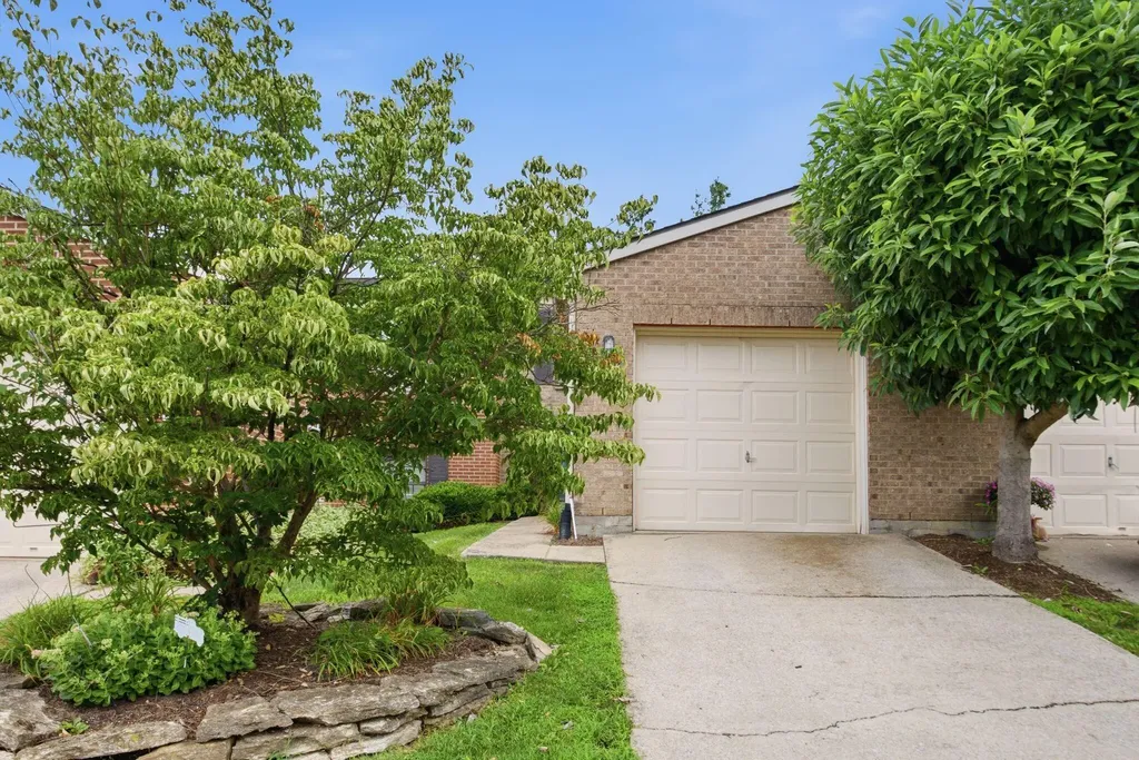 2507 Knightsbridge Lane Lexington KY 40509