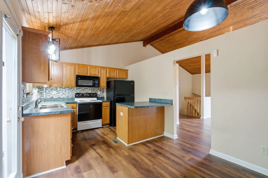 2507 Knightsbridge Lane Lexington KY 40509