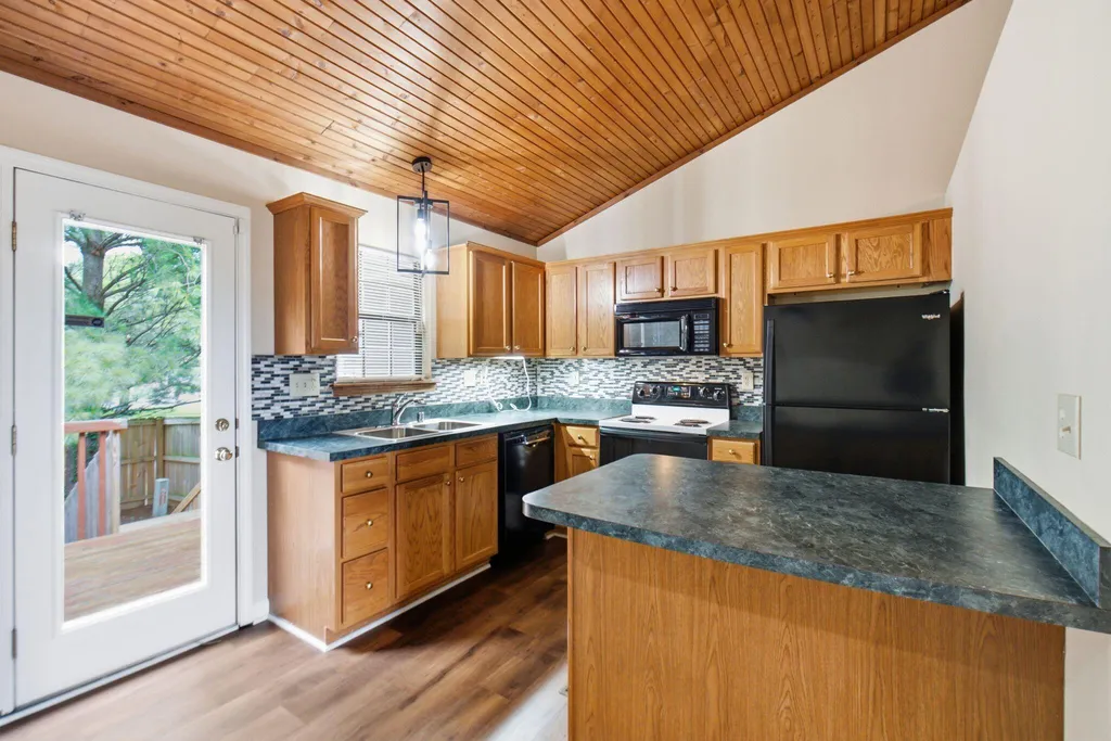 2507 Knightsbridge Lane Lexington KY 40509