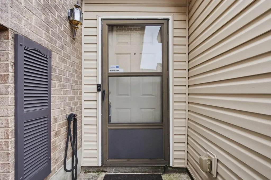2507 Knightsbridge Lane Lexington KY 40509
