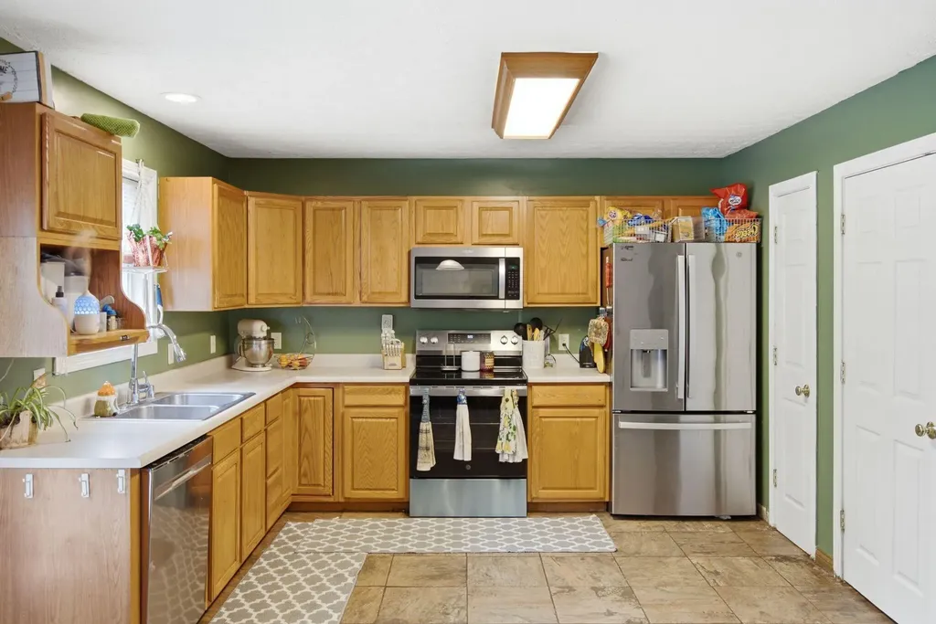 100 Tim Tam Trail Georgetown KY 40324
