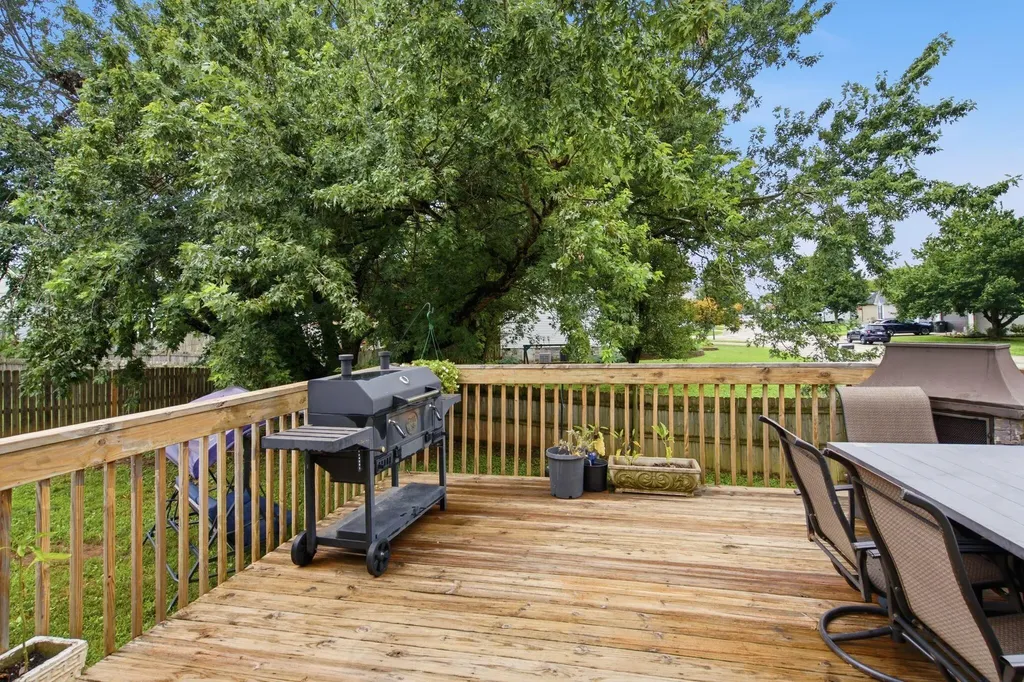 100 Tim Tam Trail Georgetown KY 40324