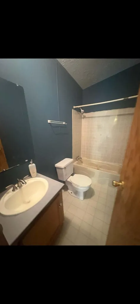 305 Gray Hawk Community Park Road Mckee KY 40447