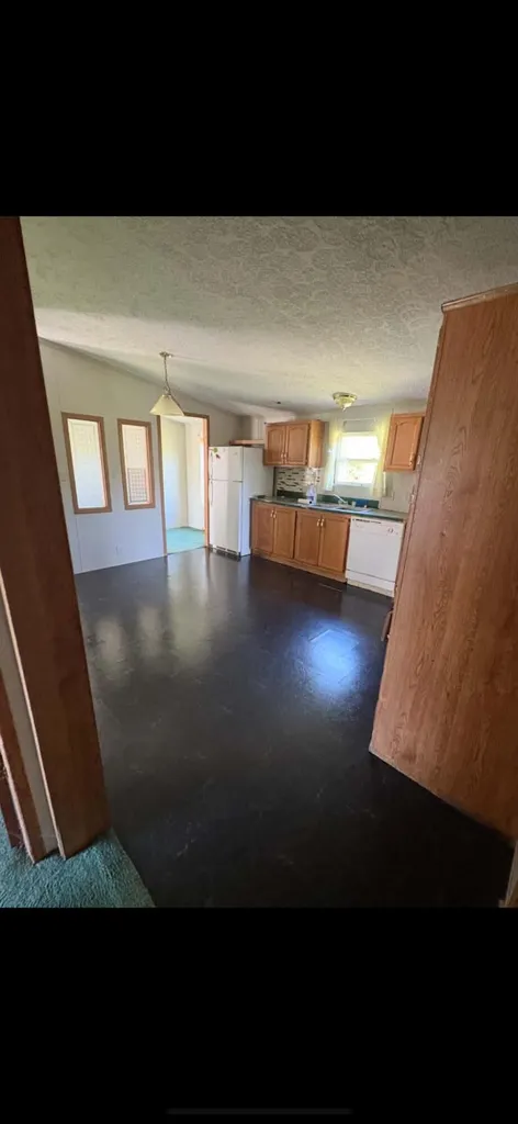 305 Gray Hawk Community Park Road Mckee KY 40447