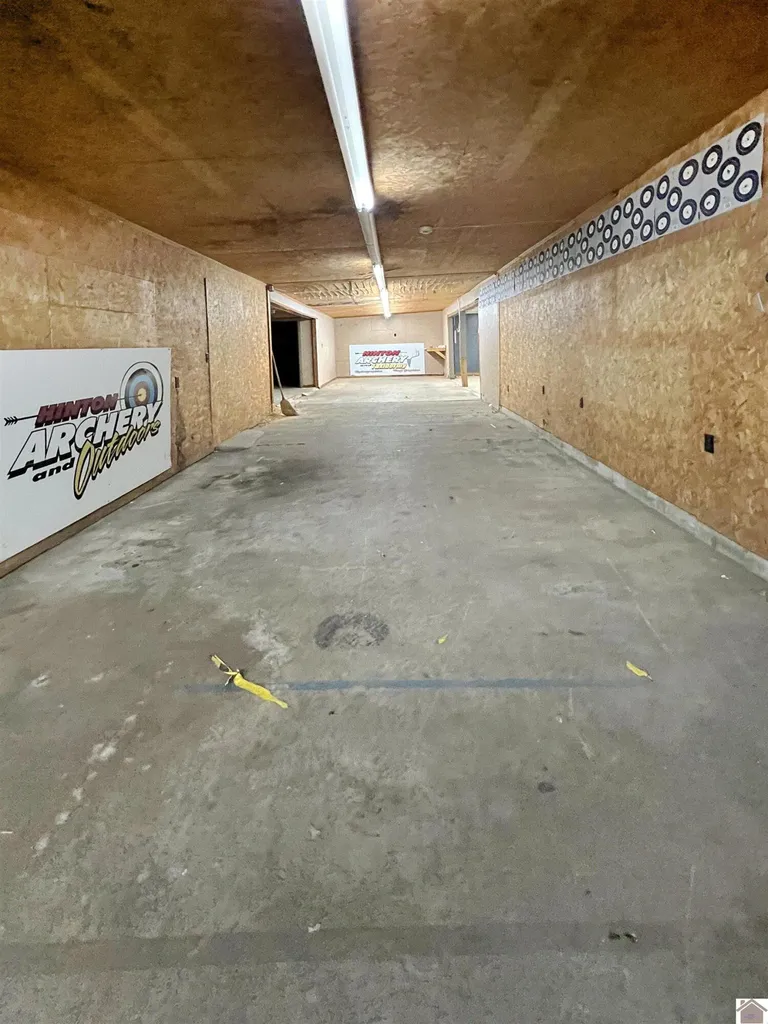 623 S 4th Street Murray KY 42071