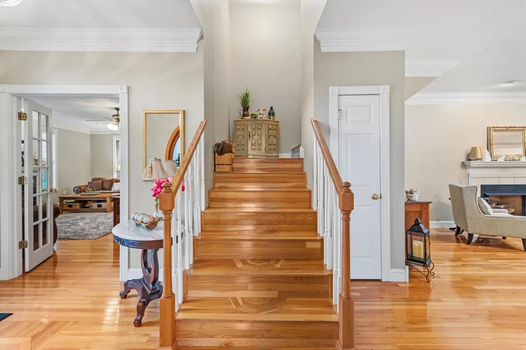 113 Clubhouse Drive Ledbetter KY 42058
