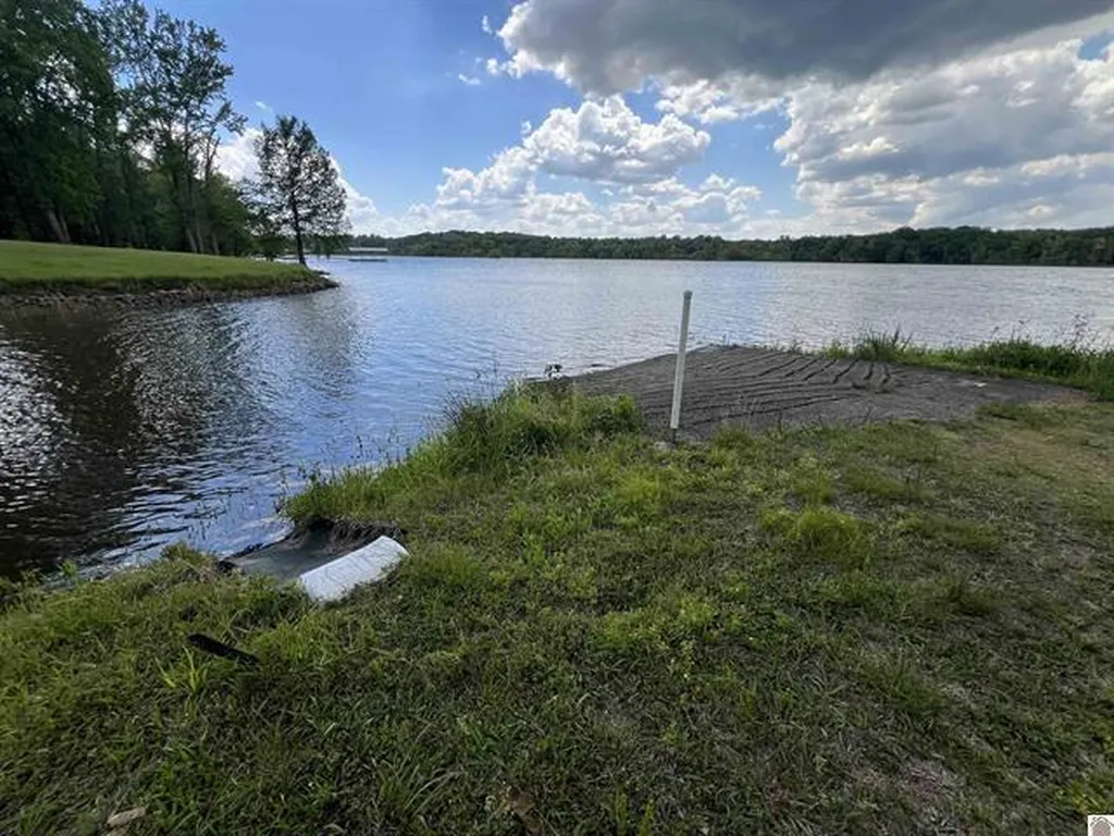 Lot 51 Block E Serenity Shores Road Cadiz KY 42211