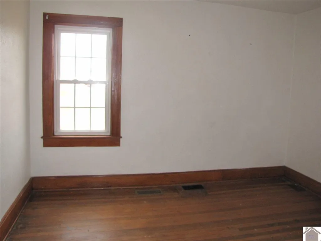 522 U.s. 68 Benton KY 42025