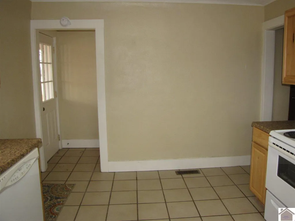 522 U.s. 68 Benton KY 42025