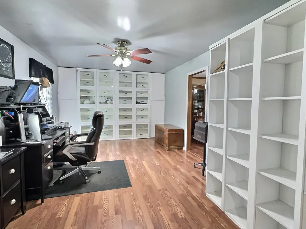 1502 Canterbury Drive Murray KY 42071