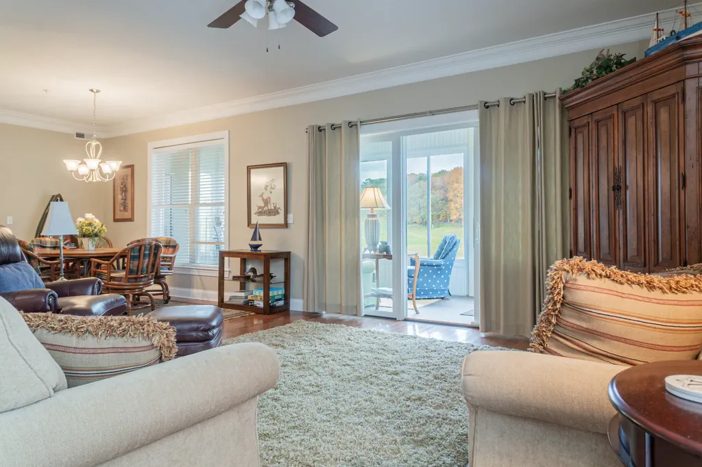 714 Moon Bay Drive Kuttawa KY 42055
